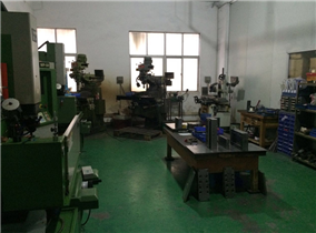 Mold making workshop